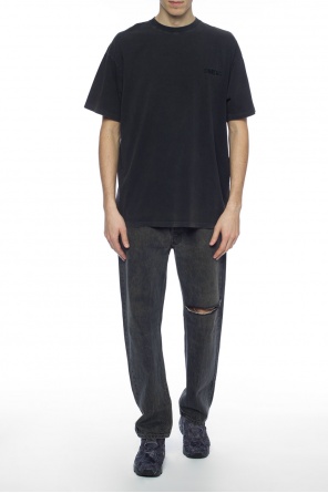 T-shirt with lettering, zdjęcie 2 T-shirt with lettering od Balenciaga